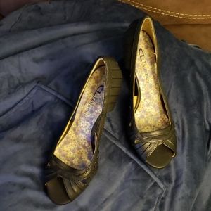 CL by Laundry wedges